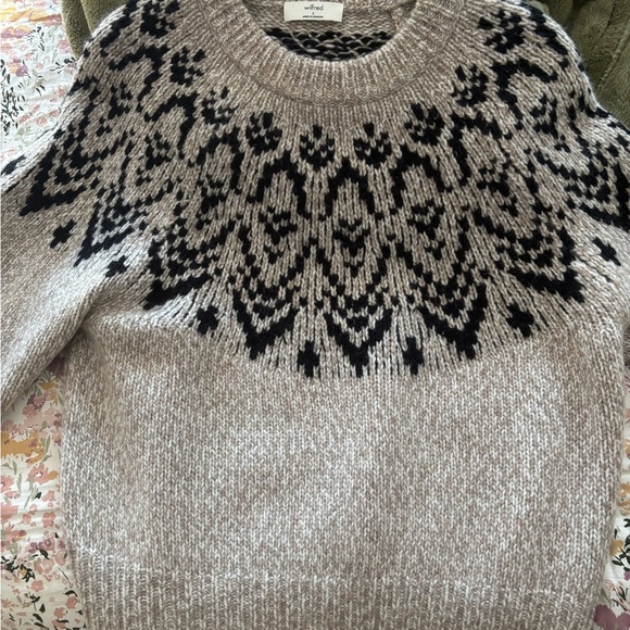 Aritzia Cosmic Wool Cashmere Sweater - Picture 3 of 3